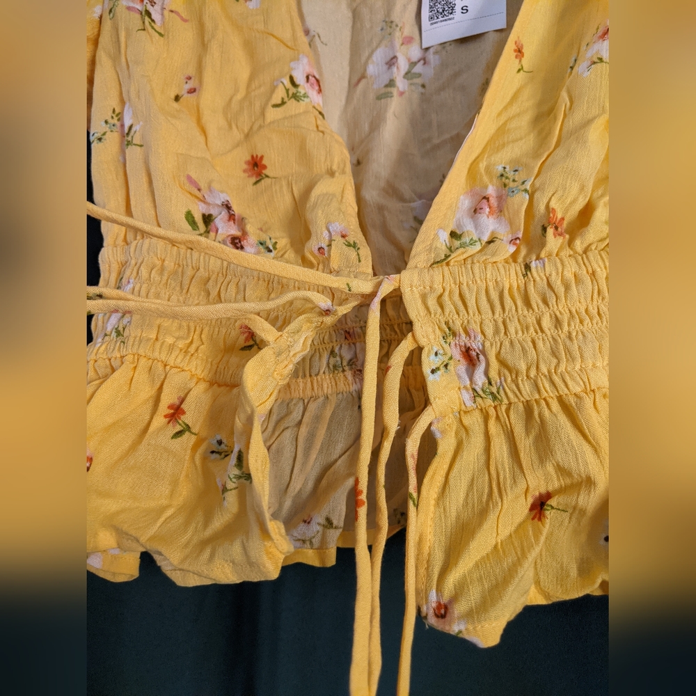Yellow Forever 21 Tie-Front Top - Picture 4 of 10
